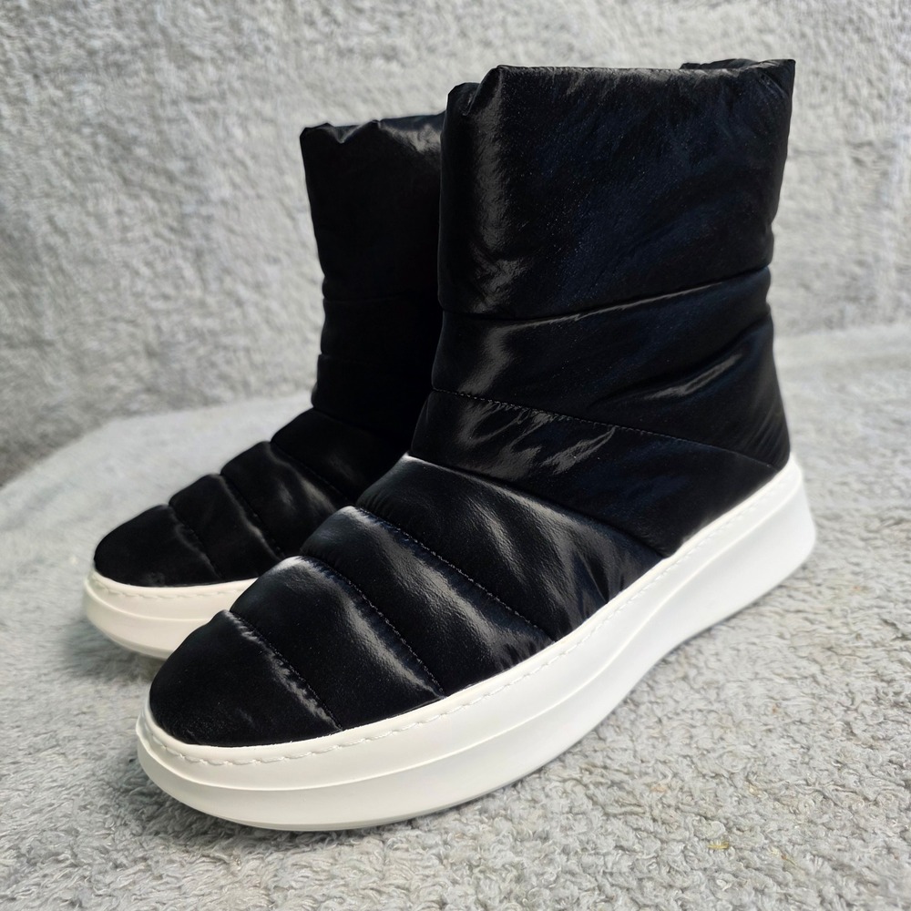 Gentle Souls by Kenneth Cole Black Puffer Hi Ankle Winter Boots Booties 8M NEW